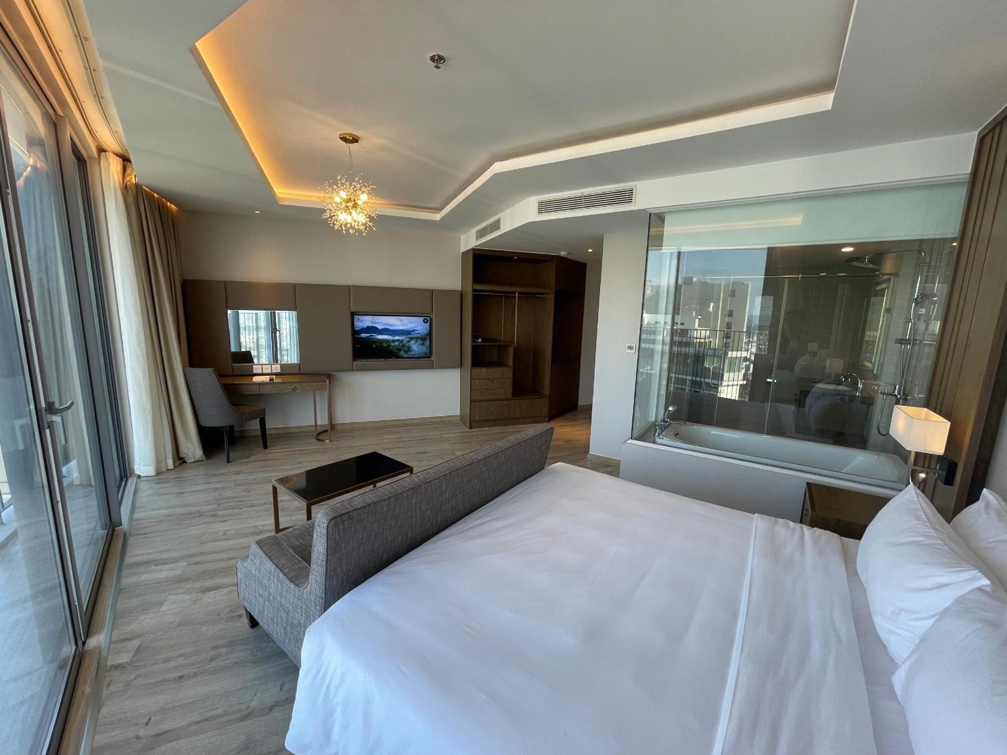 Panorama Condotel By Hlg Нячанг Екстер'єр фото